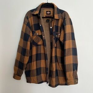 Dickies Men's Brown and Navy Checkered Jacket